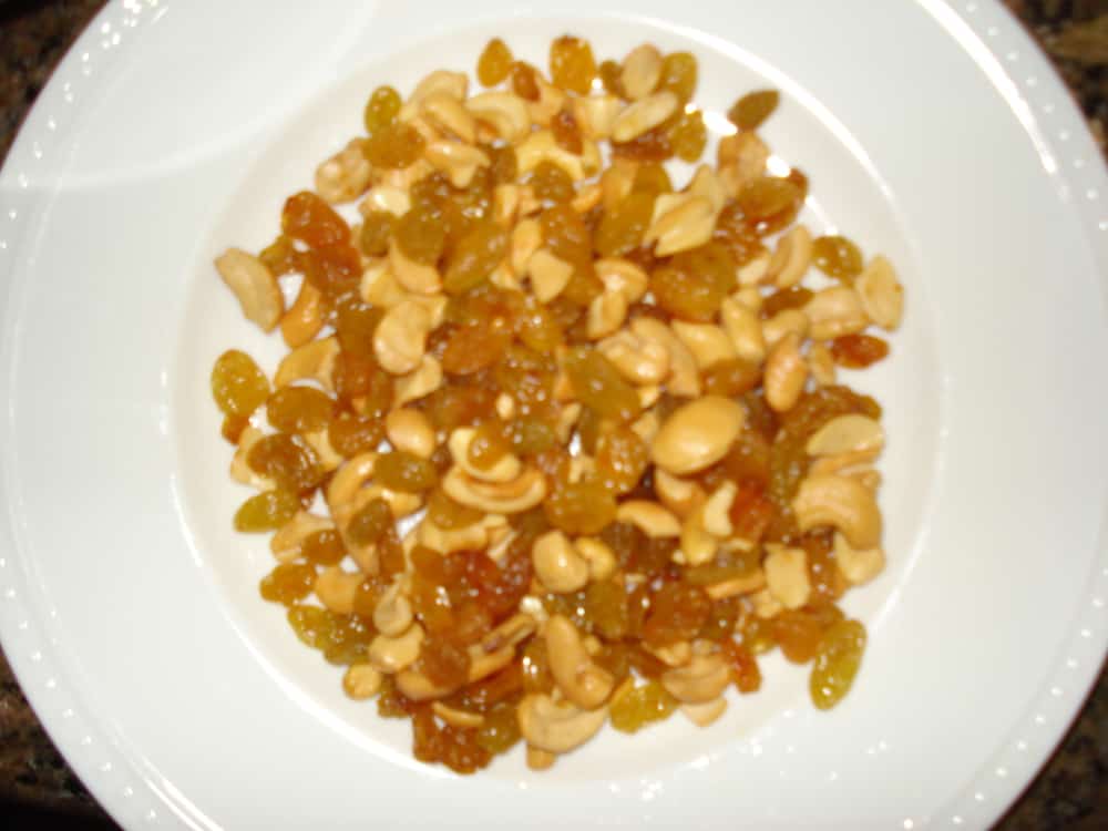 DSC01451 These are the cooked raisins & cashews