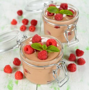 Chocolate Mousse with Raspberries-1