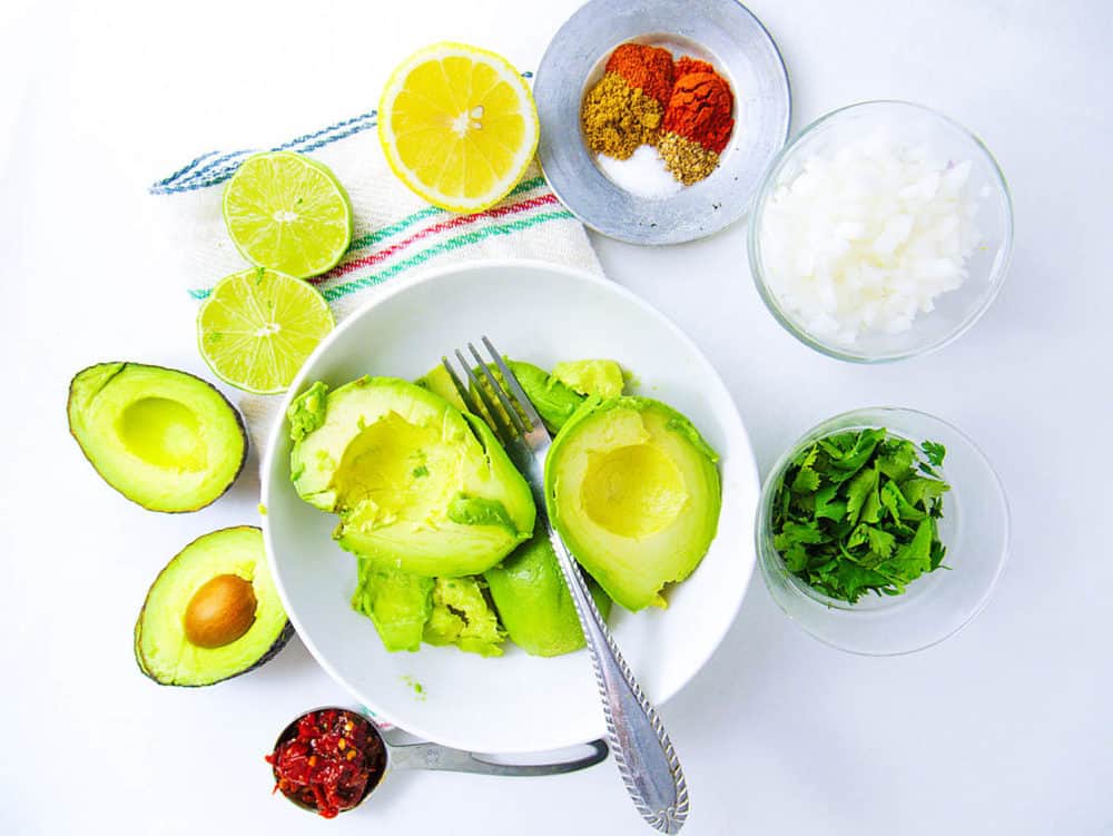 healthy guacamole recipe ingredients