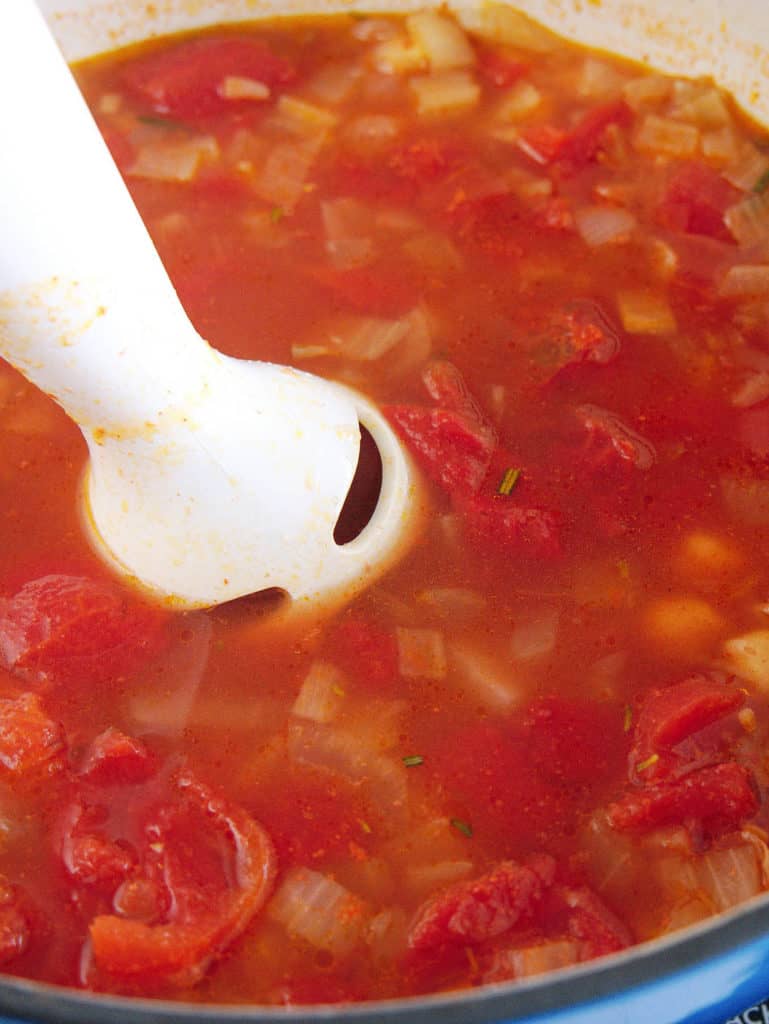 immersion blender in chickpea soup