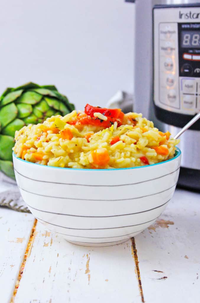 instant pot risotto in white bowl