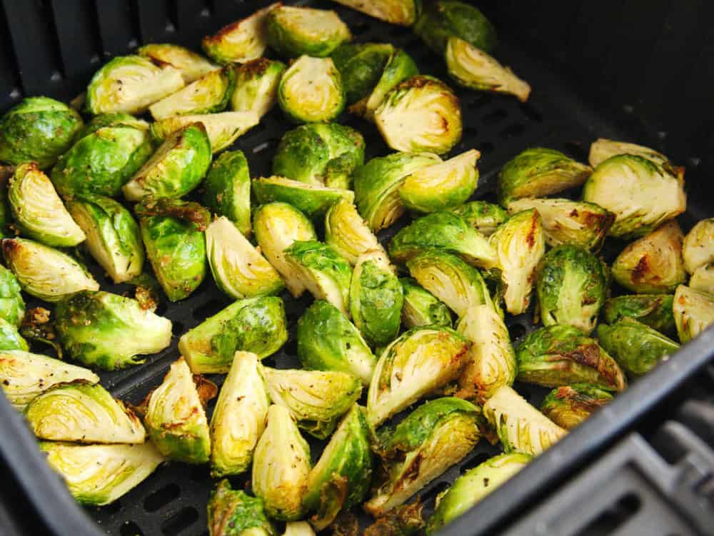 air fryer brussel sprouts, roasted in the air fryer