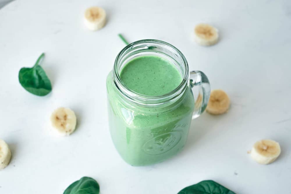 Spinach Banana Smoothie With Peanut Butter - The Picky Eater