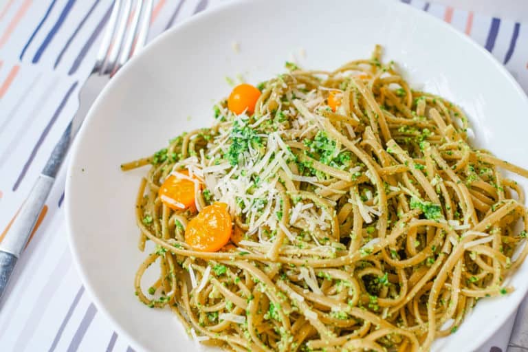 Vegetarian Pesto Pasta Recipe (Healthy, Kid-Friendly) | The Picky Eater