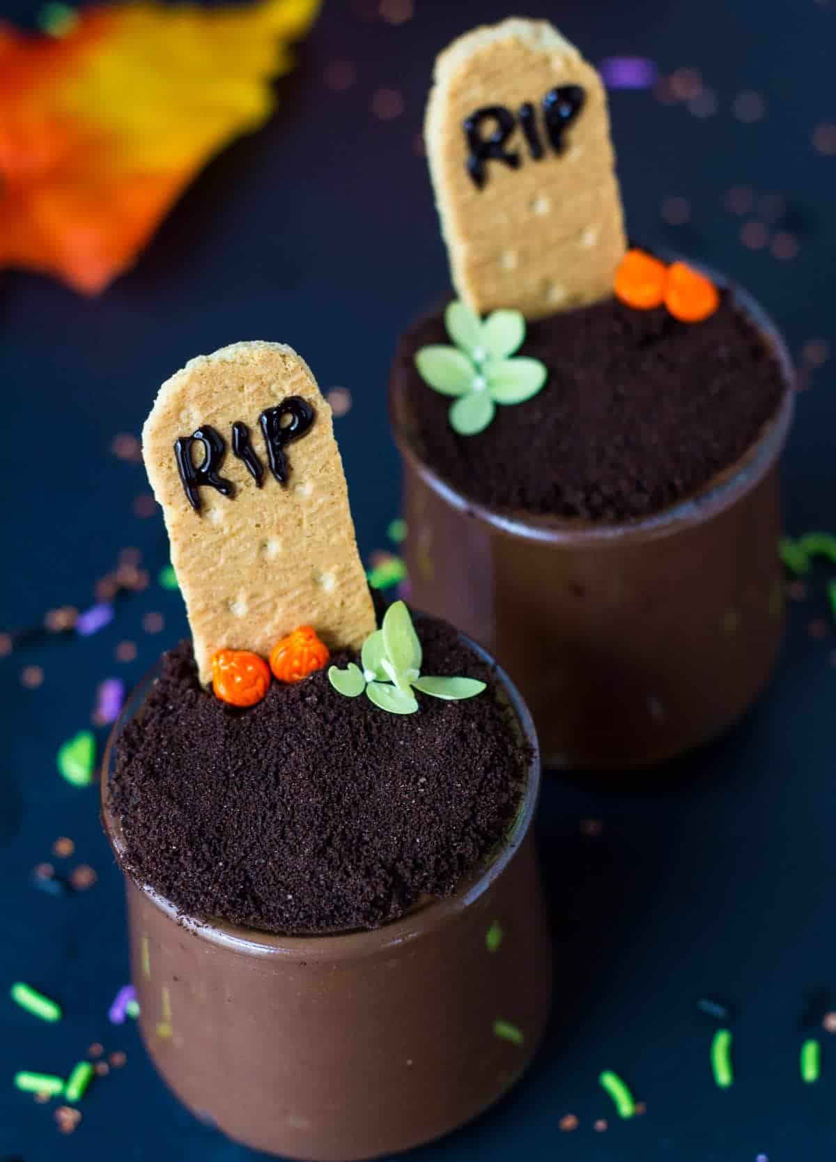 vegan graveyard pudding cups