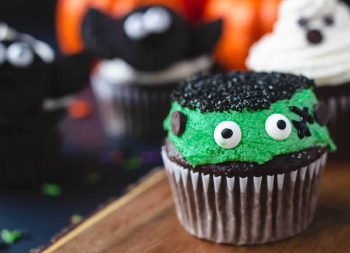frankenstein monster cupcake