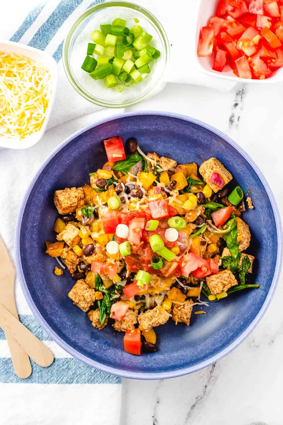 Veggie-Packed, One-Pan Southwestern Breakfast Skillet - Liz Moody