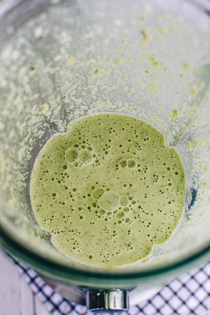cashew ranch sauce in a blender