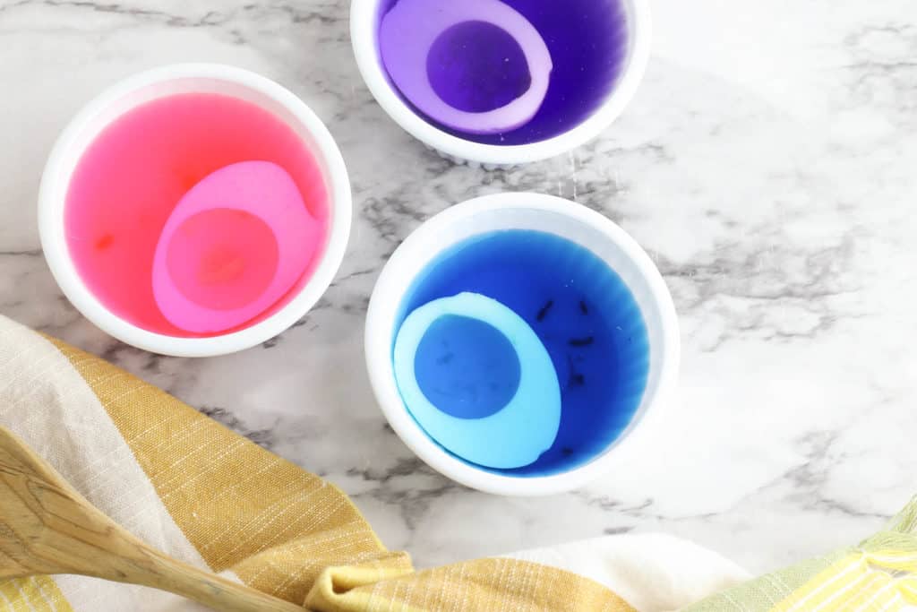 food coloring in bowls