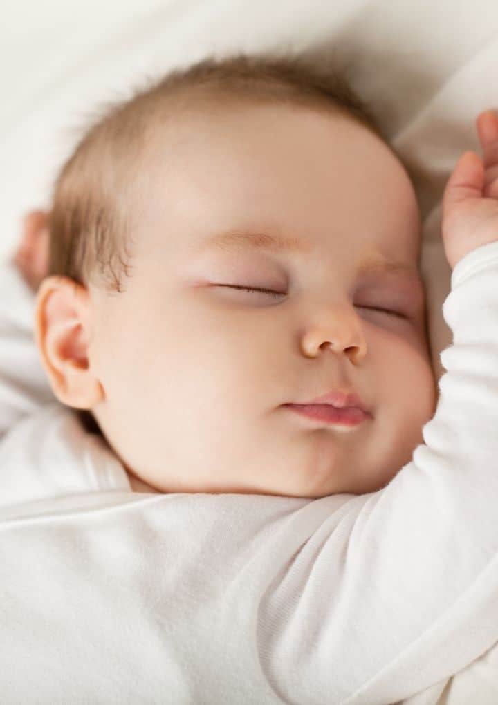 image of baby sleeping 