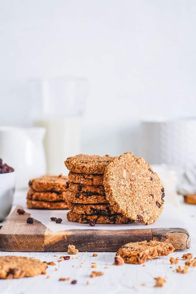 Eggless Oatmeal Chocolate Chip Cookies - Mind Over Munch