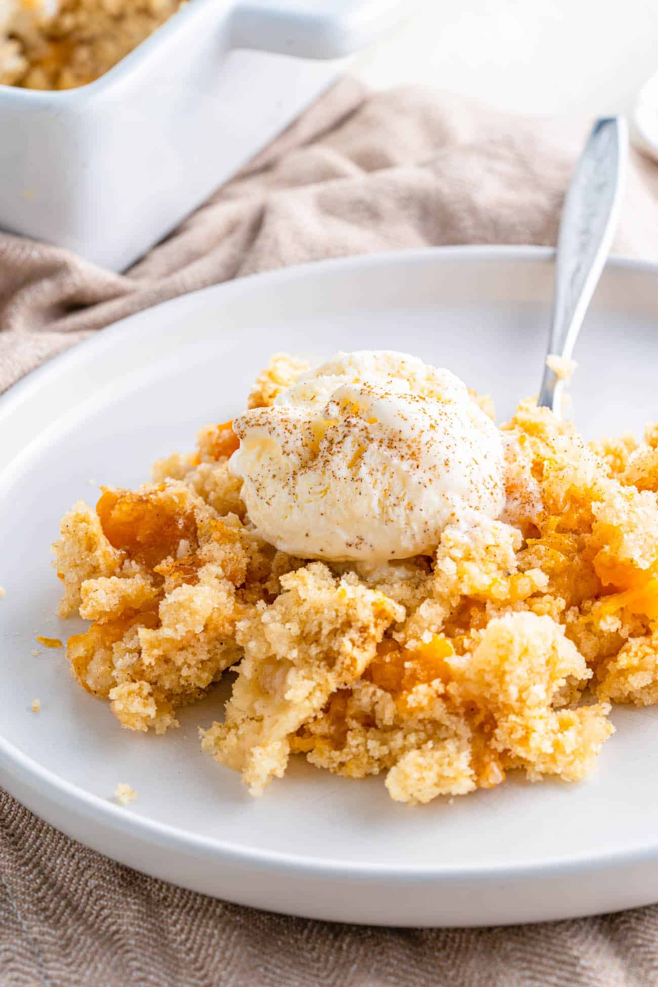 Vegan Peach Cobbler (Easy, Dairy Free)
