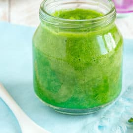 green bean puree baby food recipe - served in a glass jar