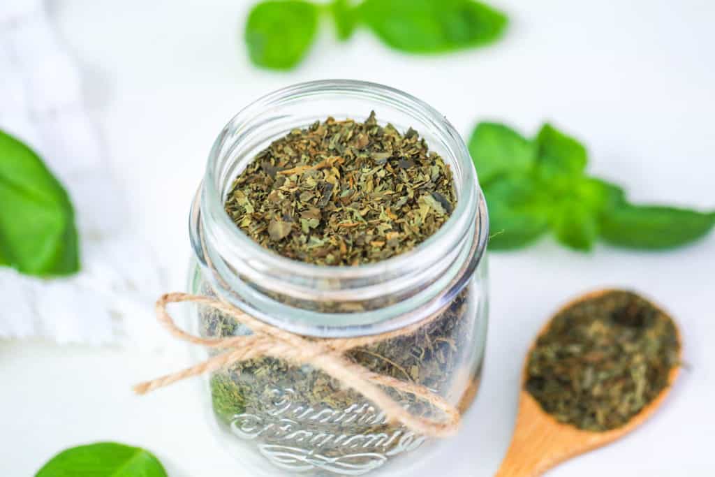 how to dry basil in the oven - dried basil in a mason jar