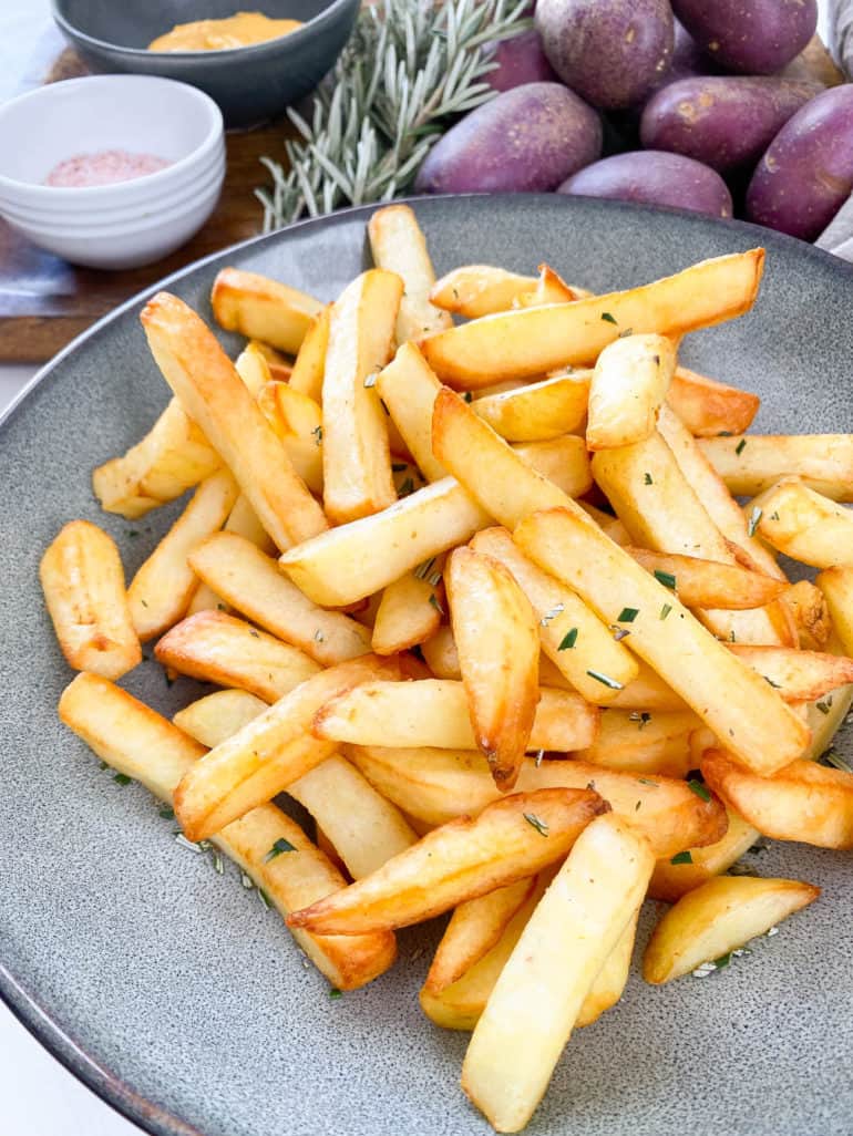 Best Crispy Air Fryer Frozen French Fries (5 Variations