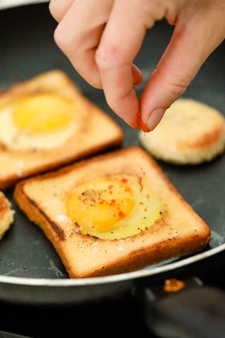 Eggs In A Basket How To Make This Breakfast Recipe The Picky Eater