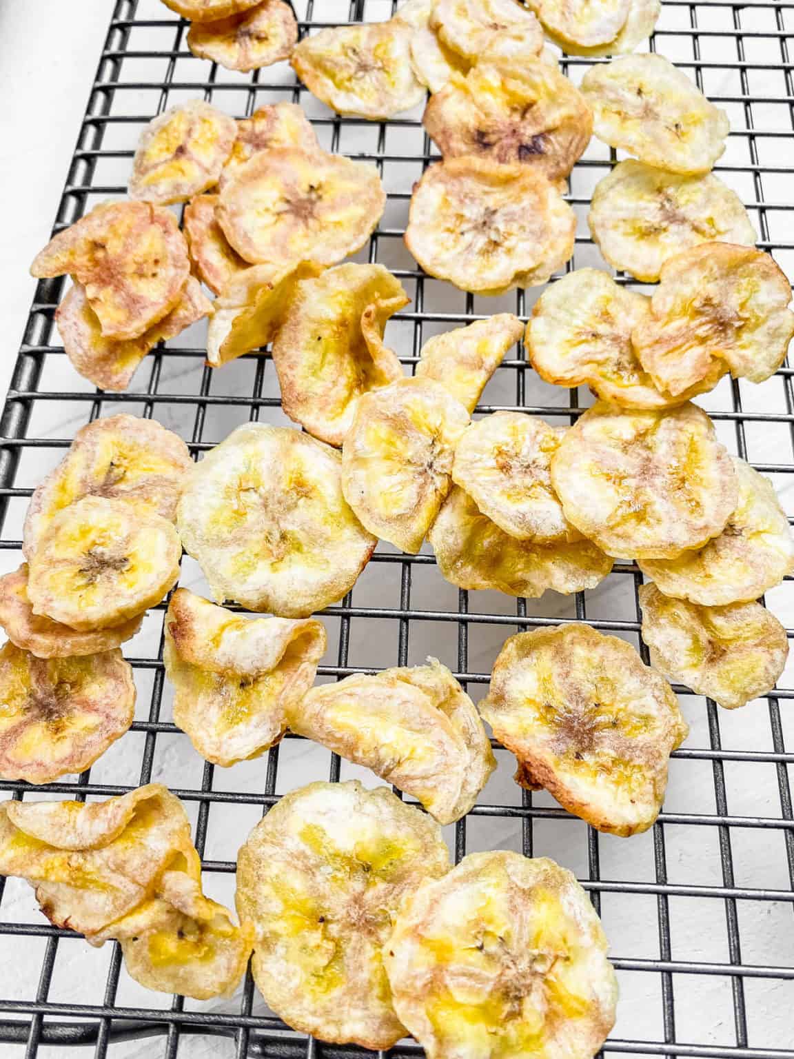 Air Fryer Banana Chips (Healthy, Easy Recipe) The Picky Eater