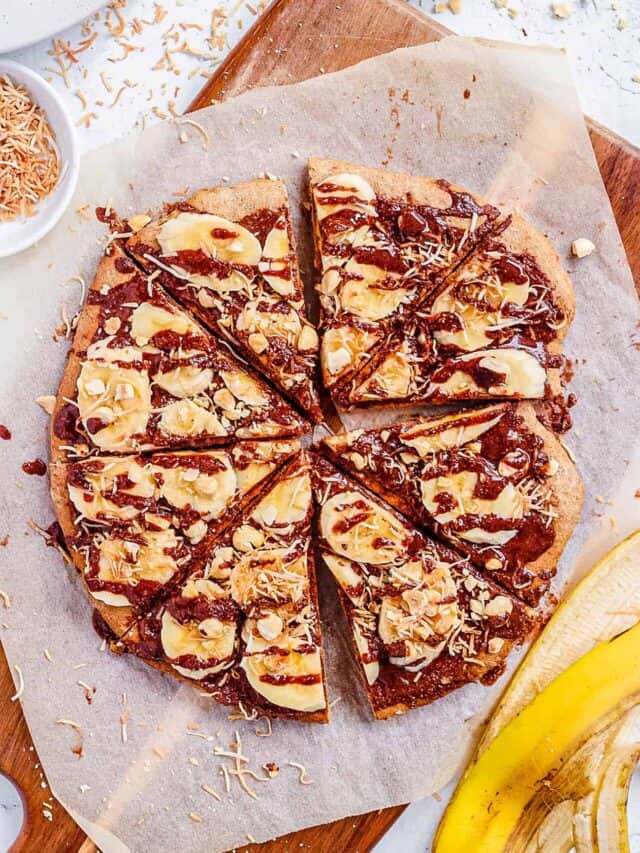 top view of nutella pizza with banana (dessert pizza recipe)