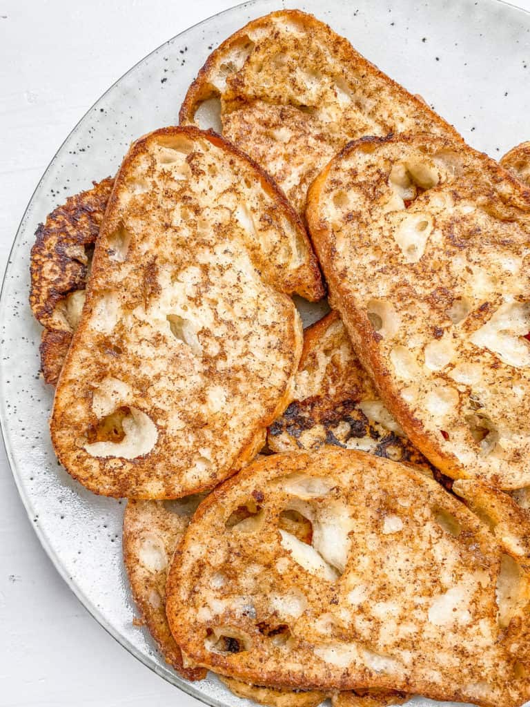 easy vegan french toast recipe on a plate