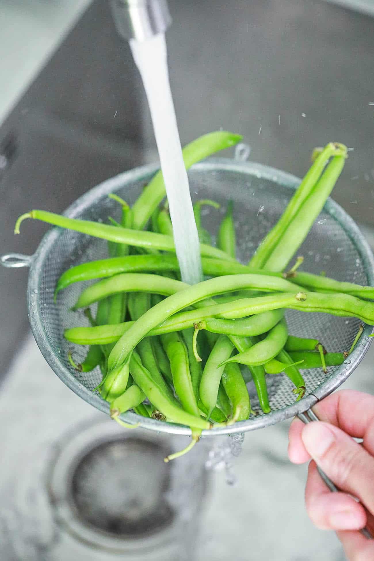 How To Boil Green Beans Super Simple Recipe The Picky Eater   Washing Green Beans For How To Boil Green Beans 