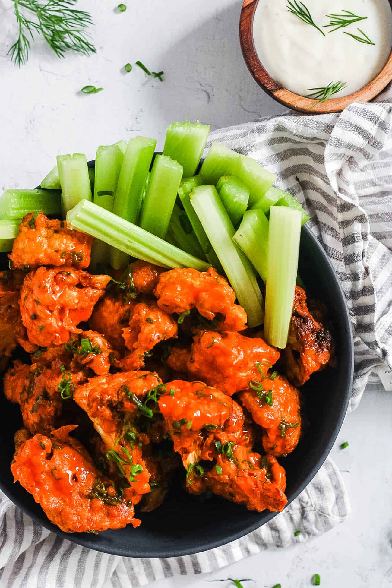 Healthy Food Air Fryer Buffalo Cauliflower Wings
