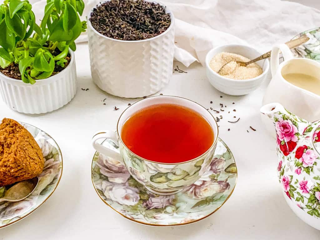 tea in a teacup - how to make tea using loose leaf tea