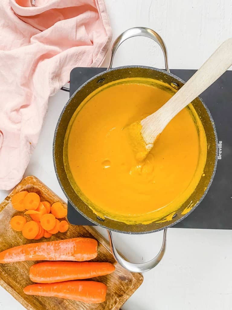 finished vegan coconut carrot soup in a pot