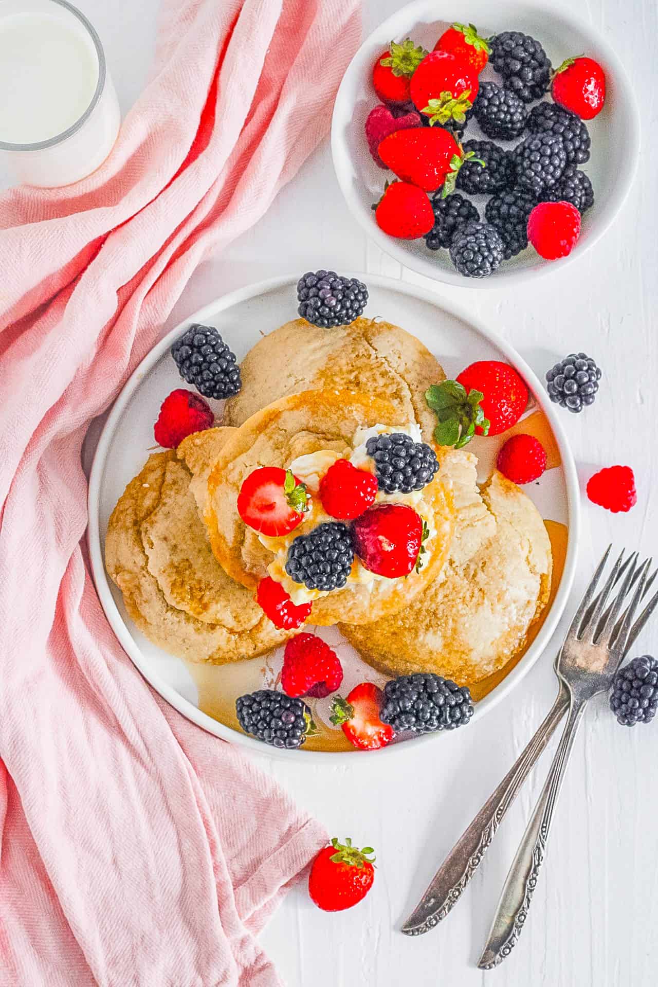 easy healthy homemade air fryer pancakes recipe topped with fresh berries