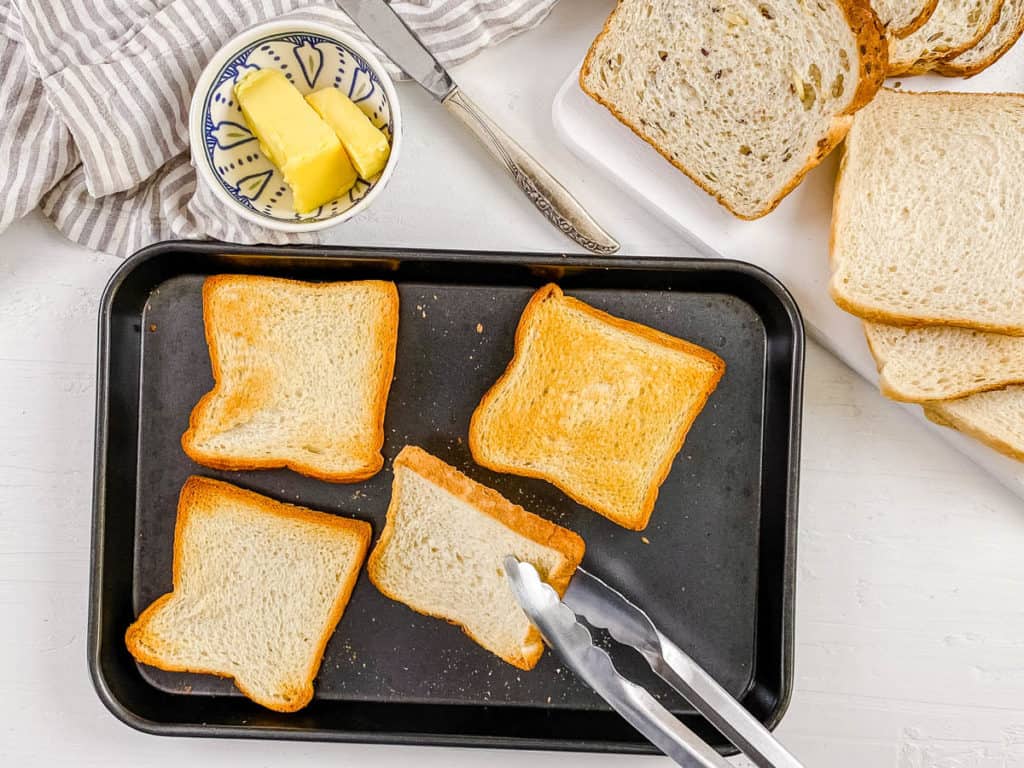 toast on a baking sheet
