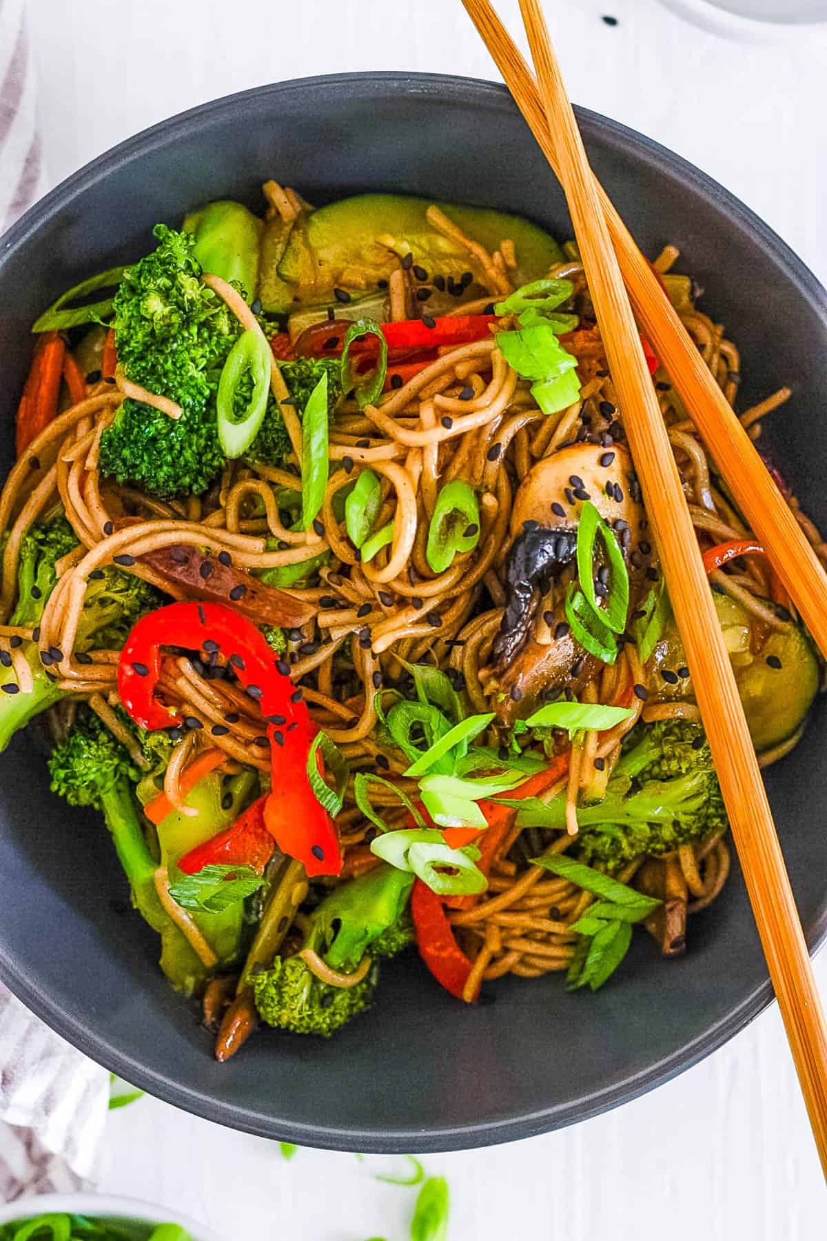 healthy easy vegan teriyaki noodles with veggies in a pan