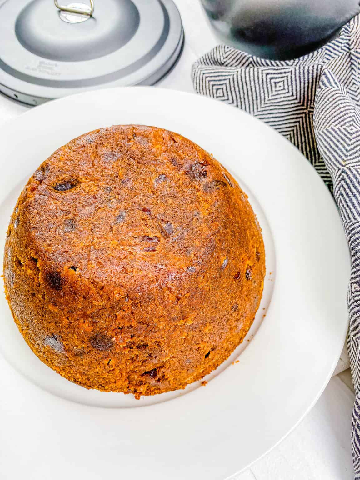 Vegan Christmas Pudding | The Picky Eater