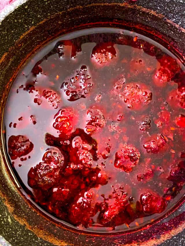 Blackberry Simple Syrup The Picky Eater