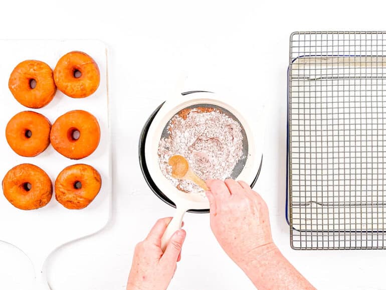 Eggless Donuts | The Picky Eater