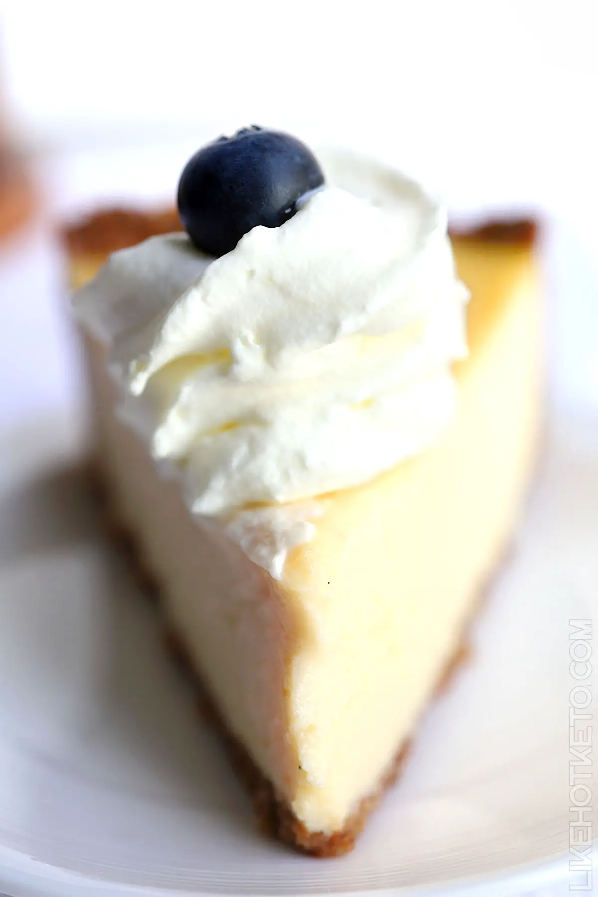 Classic Vanilla Protein Cheesecake