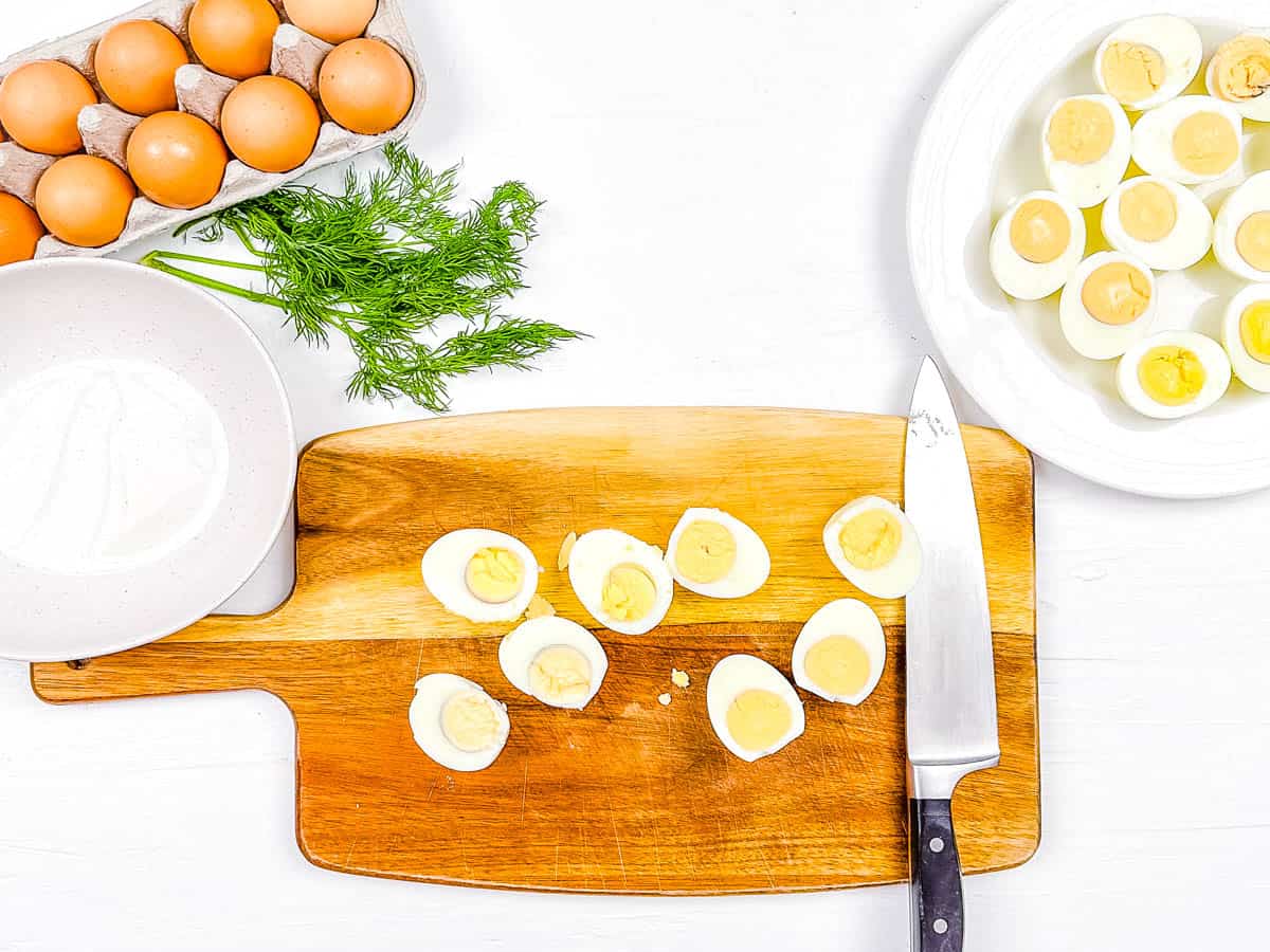 Healthy Deviled Eggs Without Mayo The Picky Eater