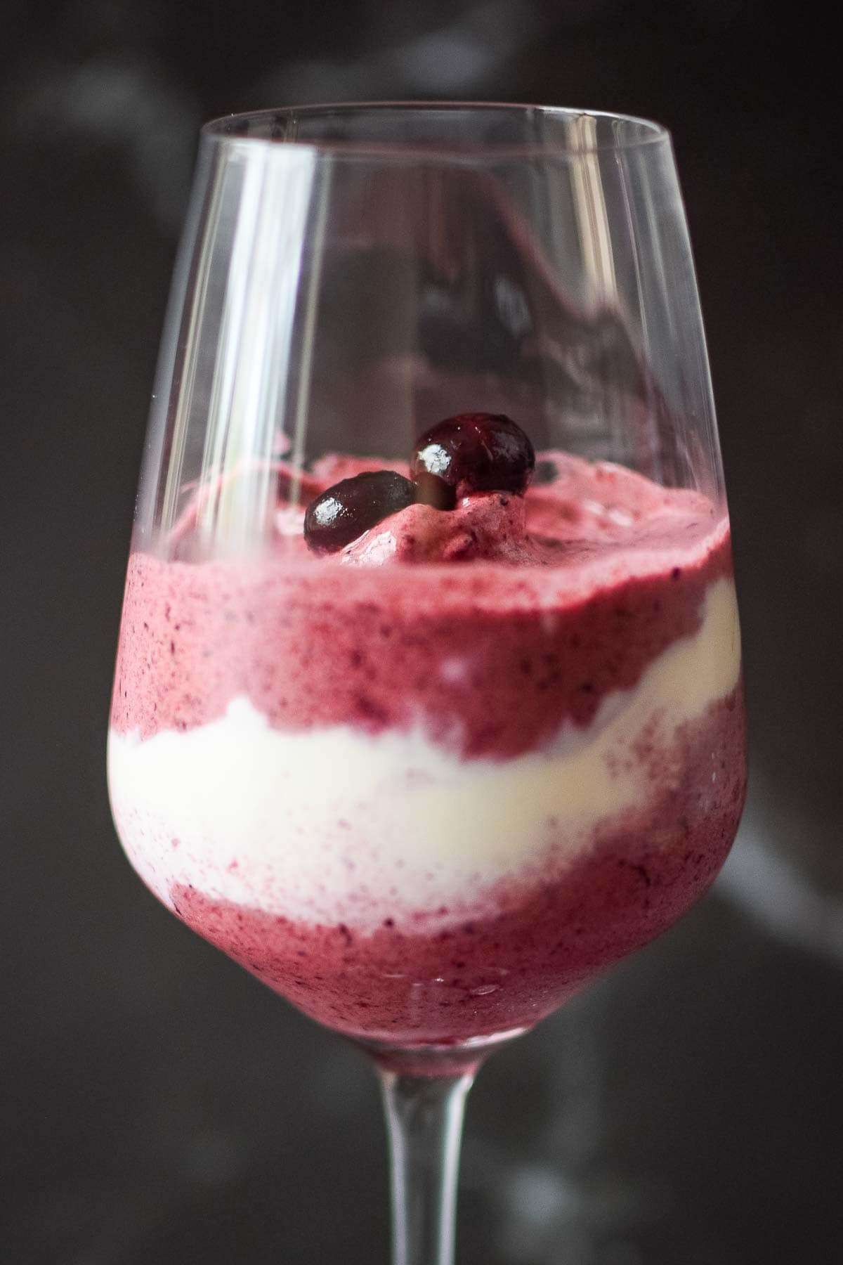 4-Ingredient Blueberry Mousse