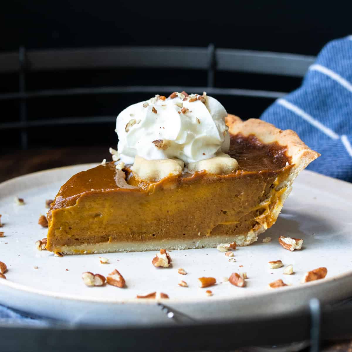 Vegan Pumpkin Pie (Classic Recipe!) - The Picky Eater